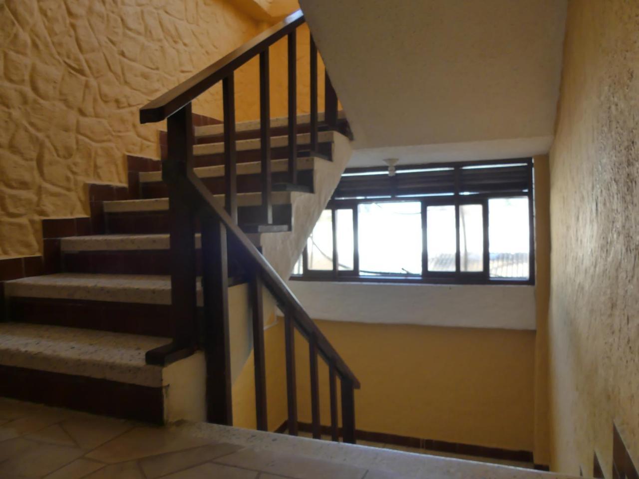 Hostal Estrella De Mar 푸에르토아요라 외부 사진